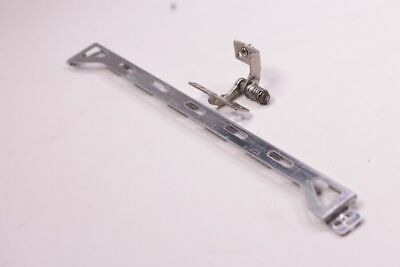 BA61-01716A SCALA3-15 Samsung LCD HINGE BRACKET LEFT NP305E5AA05US NP300E5C-A01U