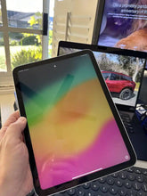 Load image into Gallery viewer, iPad 10.9-inches (2022) 10th gen 64 GB - Wi-Fi - Yellow
