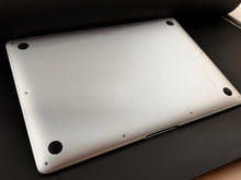 Load image into Gallery viewer, Apple MacBook Air 13.3" Laptop Apple M1 chip 8GB Memory - 512GB SSD - Silver Very Good - Refurbished

