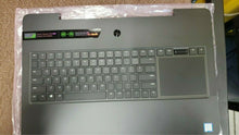Load image into Gallery viewer, RC05-02150100 RAZER Top Cover Keyboard 17.3&quot; For Blade Pro RZ09-02202E75-R3U1 Like New
